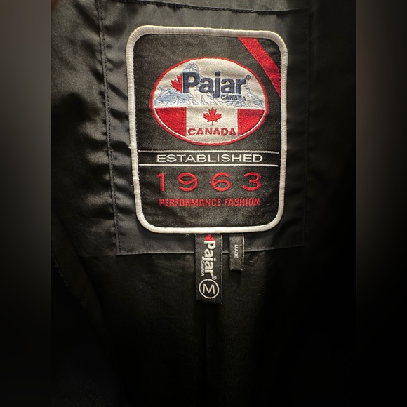 LIKE NEW - Pajar Jacket - Picture 4 of 4